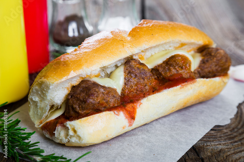 Sandwich with meatballs of beef and cheese
