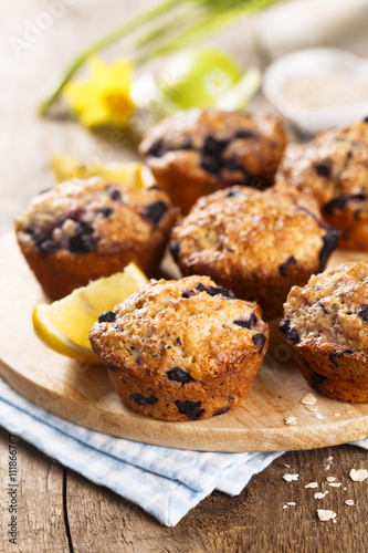 Blueberry muffins with lemon