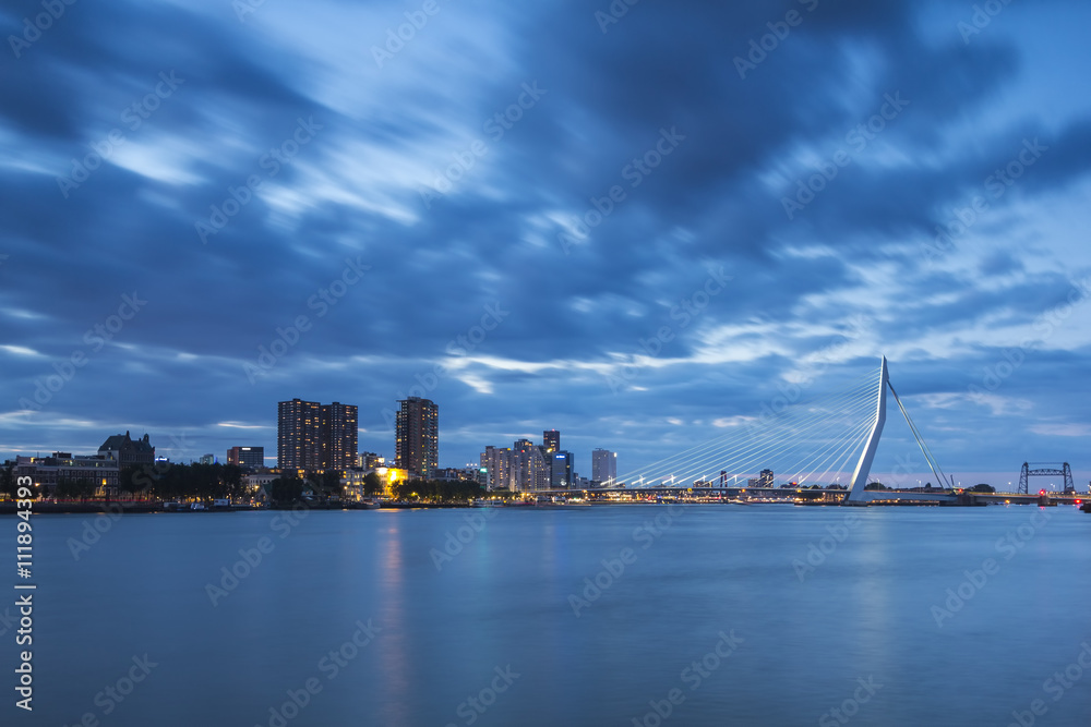 Fototapeta premium Rotterdam city skyline blue hour