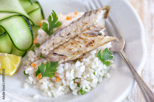 Grilled fish fillet with rice