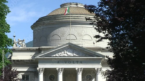 Wallpaper Mural Como - Tempio Voltiano Torontodigital.ca