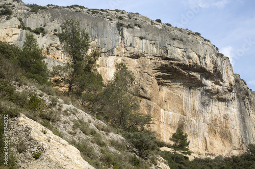 Wallpaper Mural Alpes Haute, Luberon Park outside Lourmarin Village, Provence Torontodigital.ca
