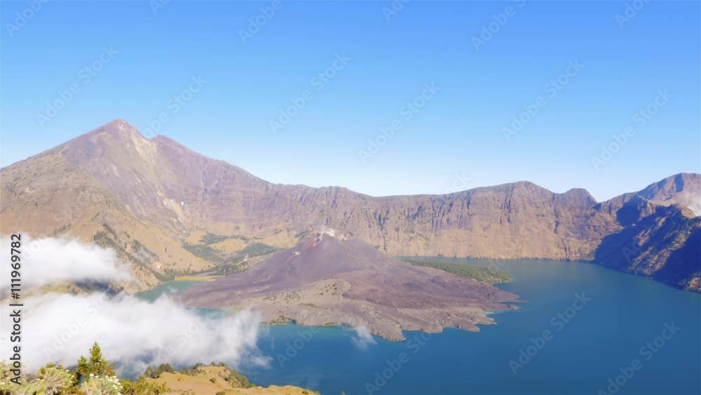 indonesian active volcano mount rinjani,the second highest volcano in indonesia panning indonesian active volcano mount rinjani,the second highest volcano in indonesia panning