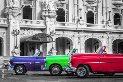 Historische amerikanische Oldtimer Cabriolets in Kuba Havanna - Serie 2 © mabofoto@icloud.com