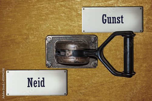 Schild 107 - Gunst photo