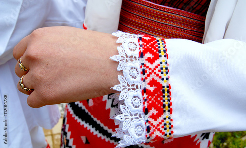 traditional macedonian clothes