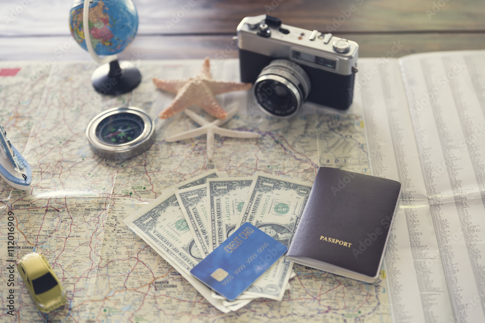 Fototapeta compass, passport, credit card, banknote, globe, camera, map, sh