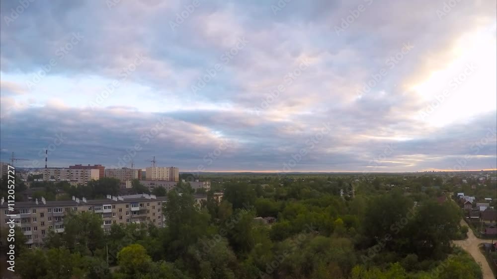 time lapse sunset sky with cloud and green tree time lapse sunset sky with cloud and green tree