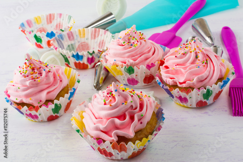 Pink cupcakes  and cookware