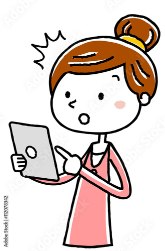 イラスト素材：若い女性　タブレット　操作　気がつく
