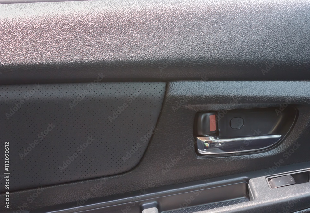 Devices for opening car doors Devices for opening car doors