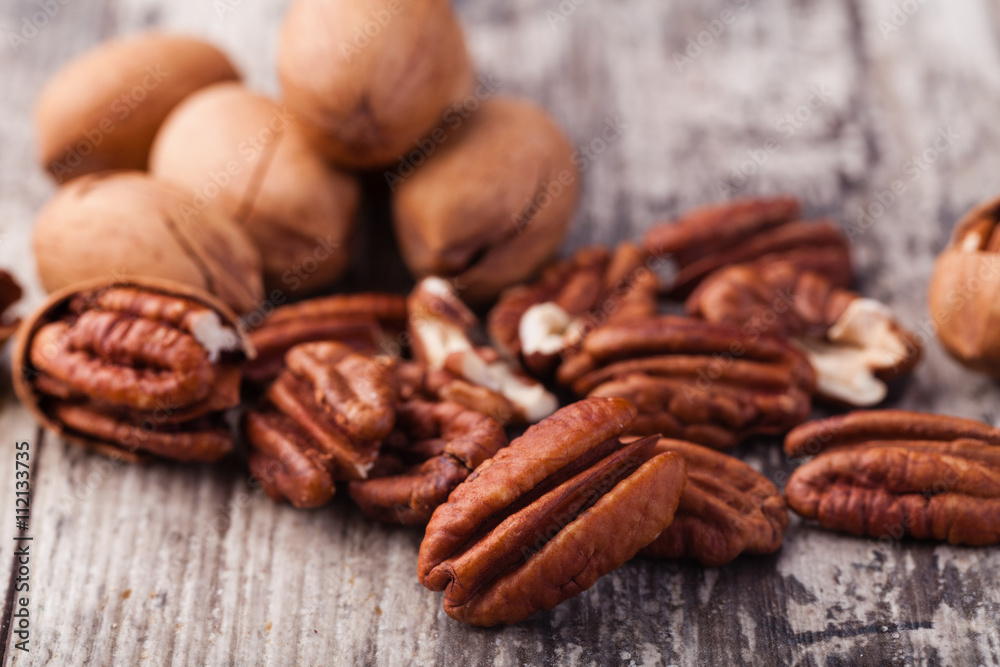 pecans pecans