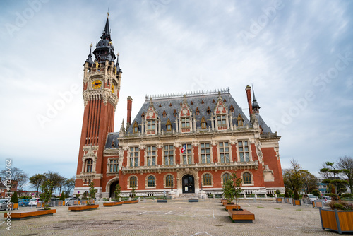 Fototapeta City hall of Calais, France