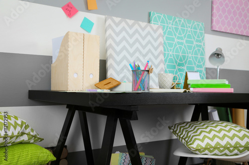 Modern home office desk wit...