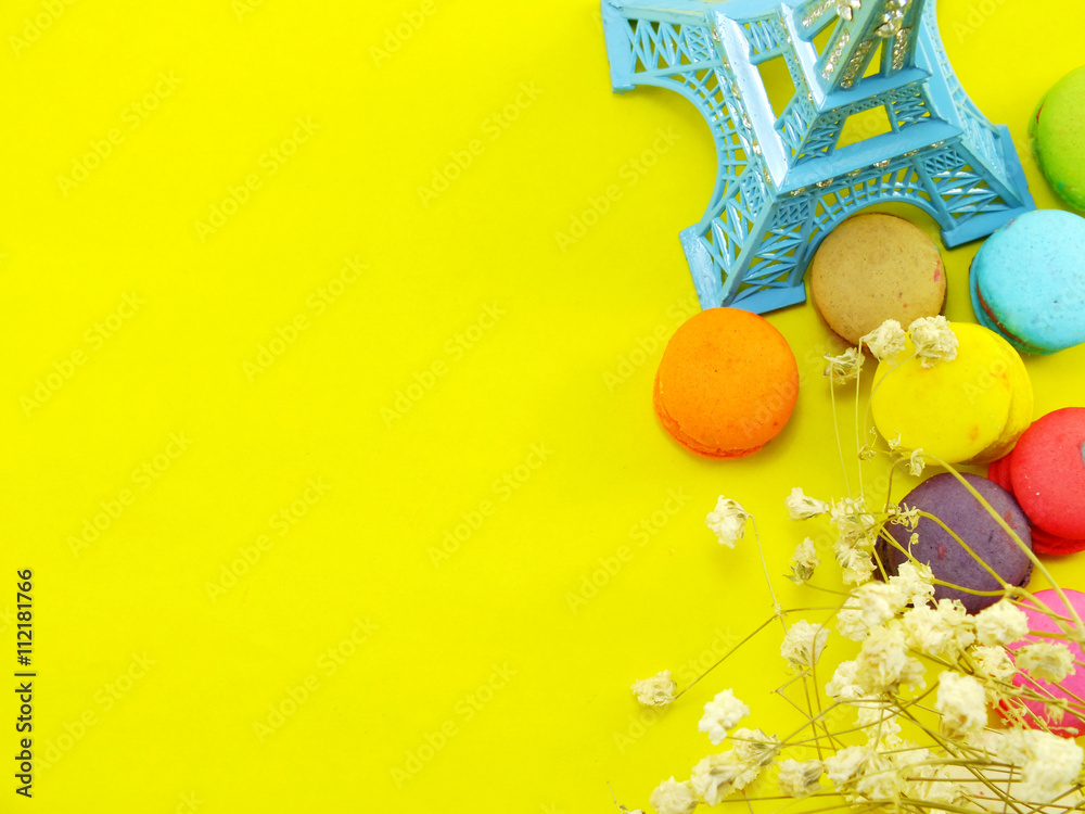 Obraz premium french macaroons with dried flower and copy space background