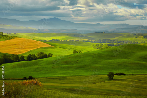 The beautiful colors of the spring in Tuscany © ZoomTeam