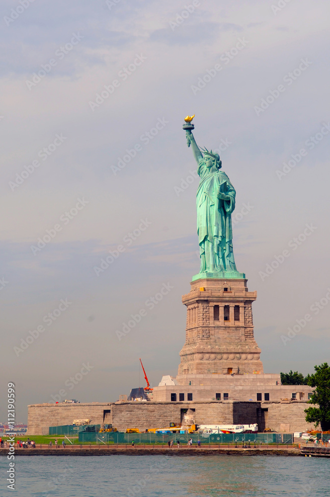 Obraz premium The Statue of Liberty in New York City