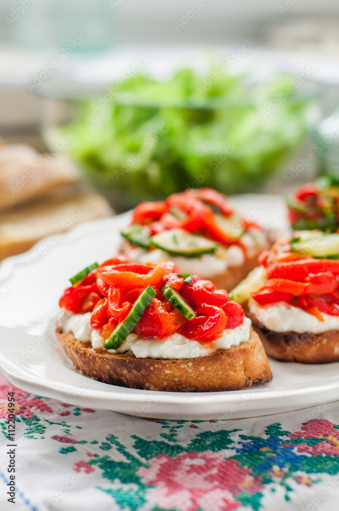 Rоasted Pepper, Cucumber and Feta Bruschetta Rоasted Pepper, Cucumber and Feta Bruschetta