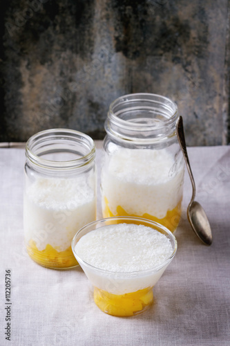 Tapioca dessert with mango