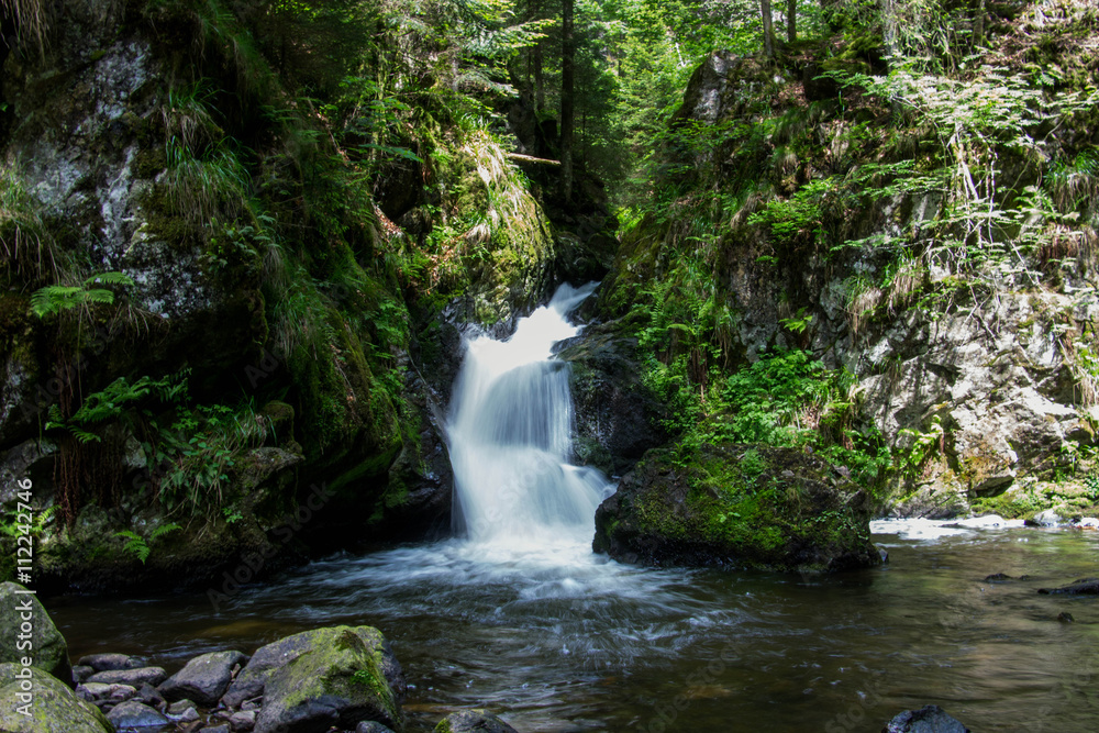 Wasserfall in den Tropen