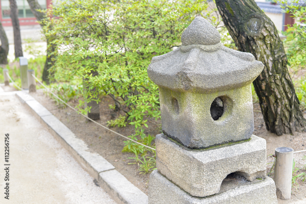 SEOUL,South Korea - MAY 24: Deoksugung Palace. MAY 24, 2016 in S SEOUL,South Korea - MAY 24: Deoksugung Palace. MAY 24, 2016 in S