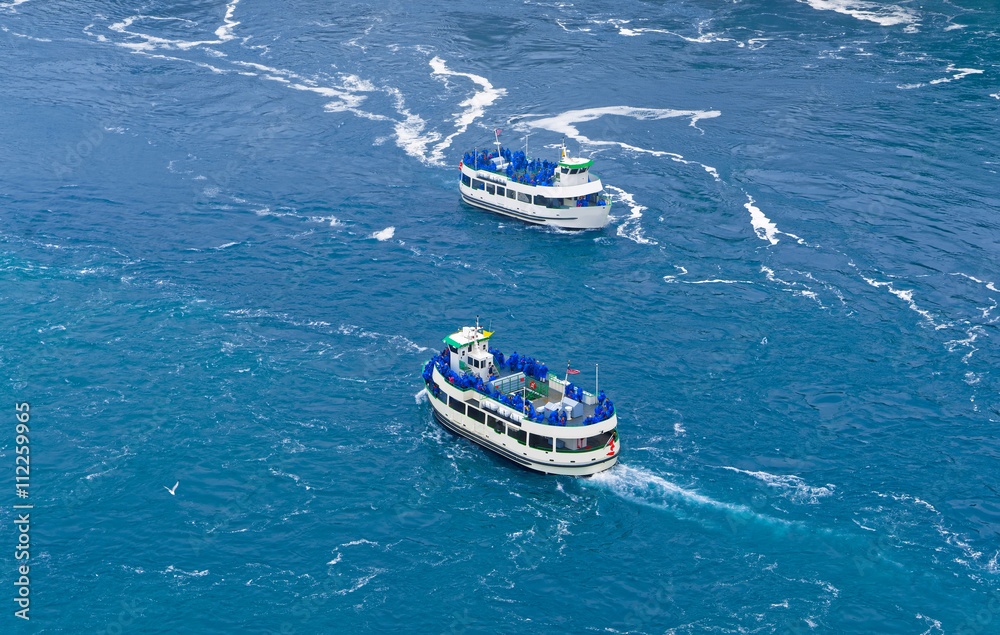 Naklejka premium Two Ferries in Niagara River