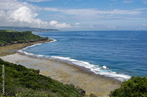 沖縄　糸満市の青い海の眺め photo