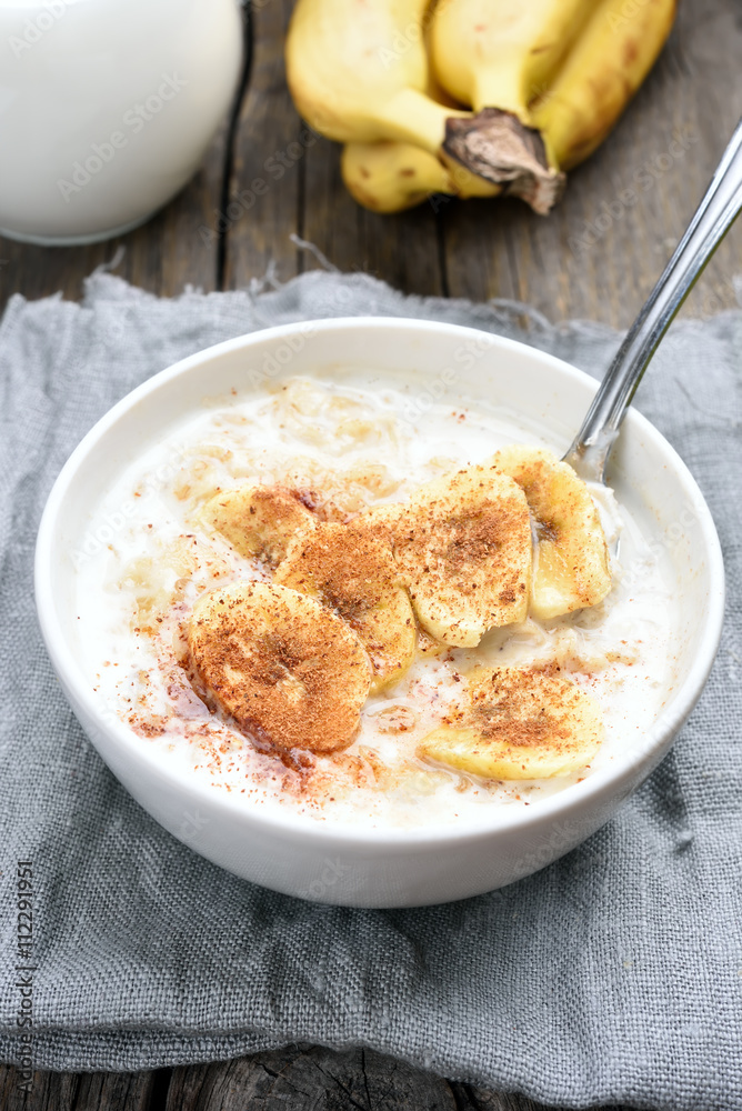 Oats porridge with banana slices Oats porridge with banana slices