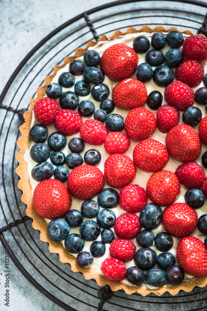 tarta with british flag from berries tarta with british flag from berries