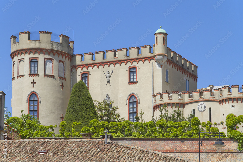 Castello di Costigliole d'Asti in Piemonte Italia Castle Italy