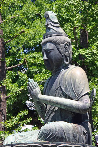 Statue de Bouddha au temple Sensoji à Tokyo, Japon