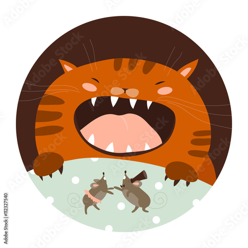 Funny cat looking at mouse