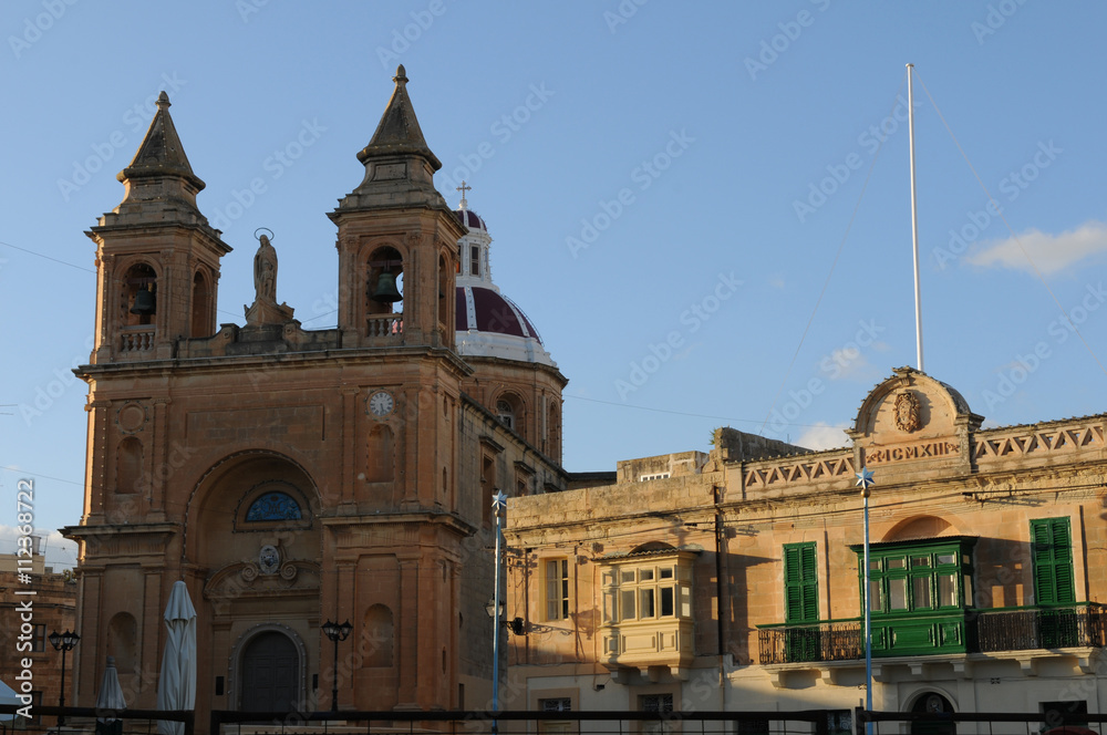 Die Kirche von Marsaxklokk auf der Mittelmeerinsel Marsaxklokk.