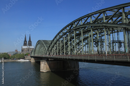 Cologne / Cologne: Cathedral, Rhine and Hohenzollern Bridge © holger.l.berlin