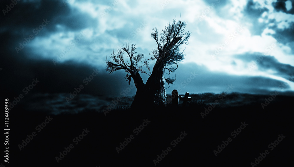 Halloween Horror Nights  gravestone   spooky tree 