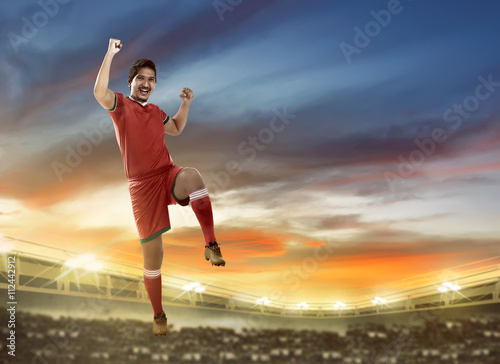 Winning football player © Leo Lintang