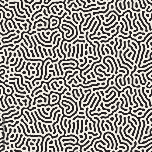 Vector Seamless Black And White Jumble Organic Lines Pattern