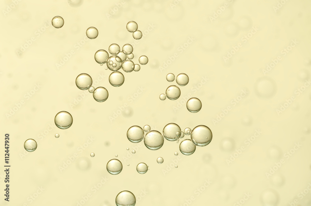 Golden air bubbles