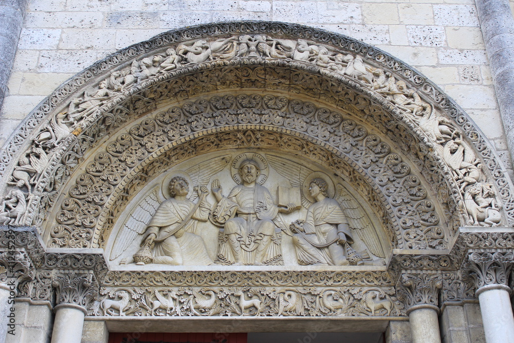 Angoulême - La Cathédrale Saint Pierre d'Angoulême