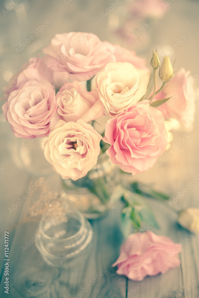 Obraz premium Vintage Bouquet of beautiful pink flowers