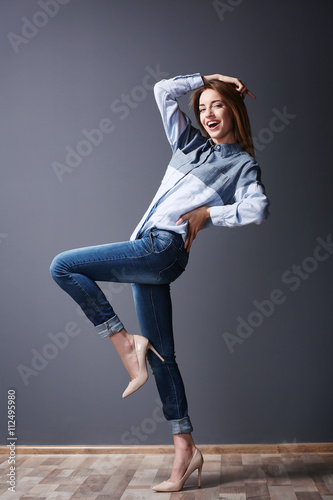 Beautiful young woman in sh...
