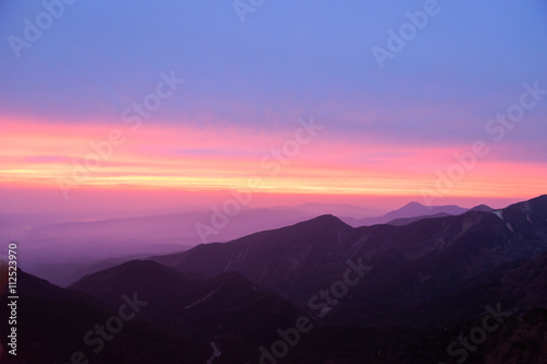 Sunset view on the Yatsugatake mountains in Nagano, Japan © Scirocco340