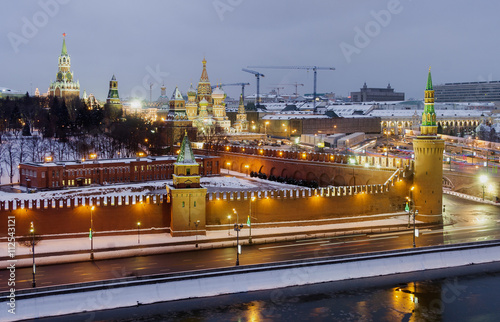 Canvas Print top view moscow River and Moscow Kremlin in winter night.