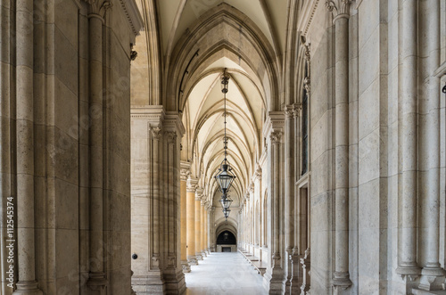 Bogengang im Rathaus in Wien