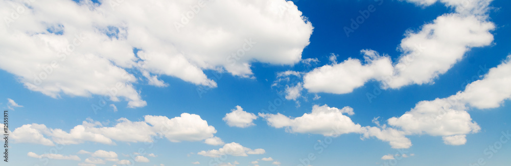 Obraz premium blue sky with cloud closeup