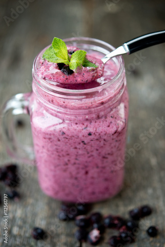Natural yogurt with fresh bilberry 