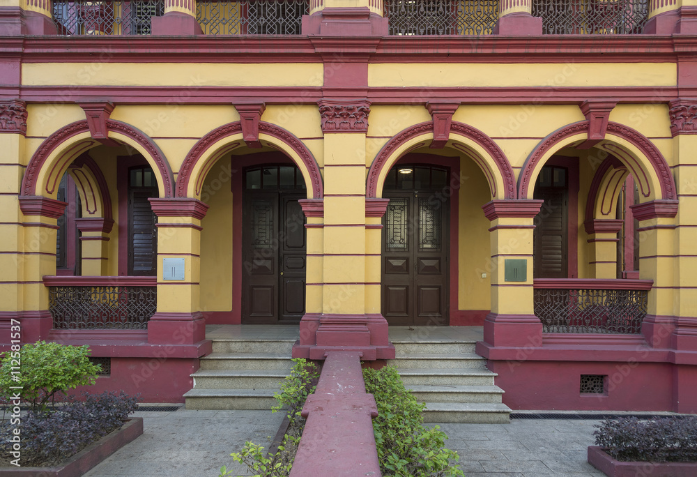 Fototapeta premium portuguese colonial architecture in Macau, China