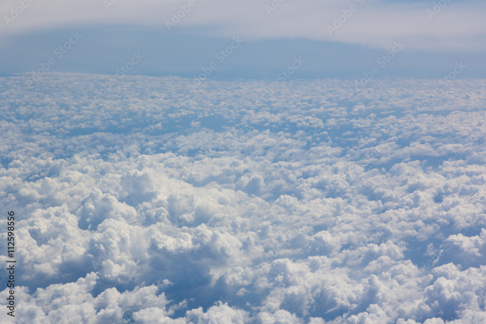 Fototapeta premium above cloud blue sky background only