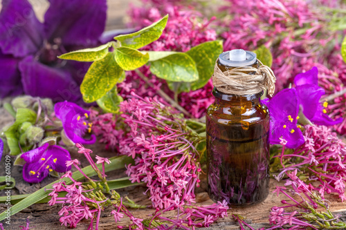 Essential oil of meadow herbs and flowers