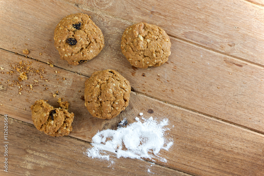 Cookies with raisin Cookies with raisin